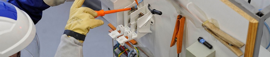 Habilitation électrique الاعتماد الكهربائي